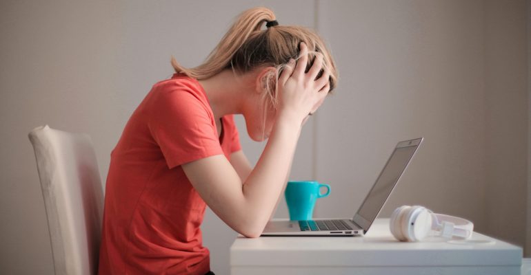 Refletir sobre o impacto do stress implica a análise das condições com que cada pessoa lida com as suas circunstâncias de exigência